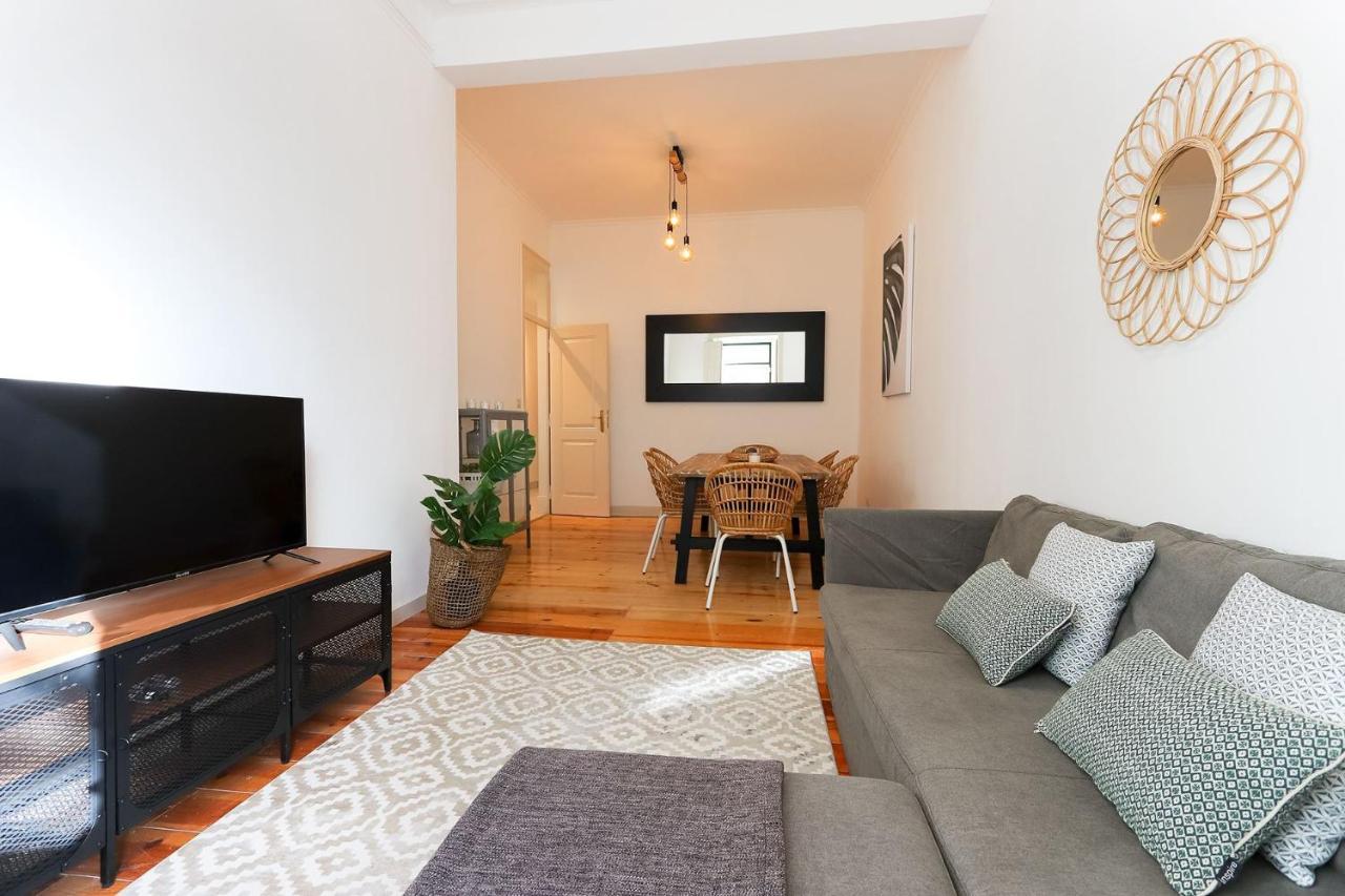 Apartment Avenida Liberdade Terrace By Homing